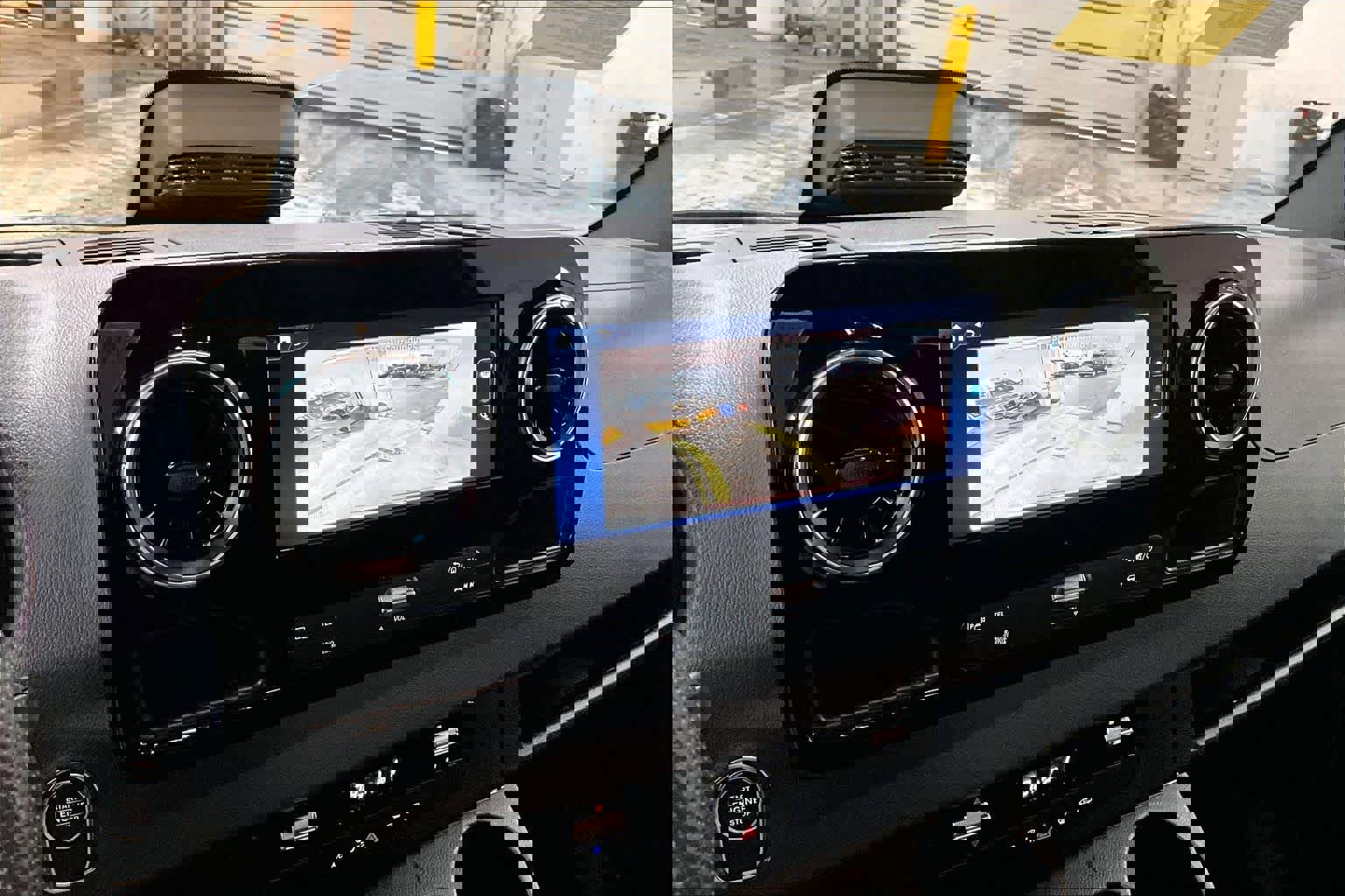 Used 2025 Mercedes-Benz Sprinter 2500 image 28