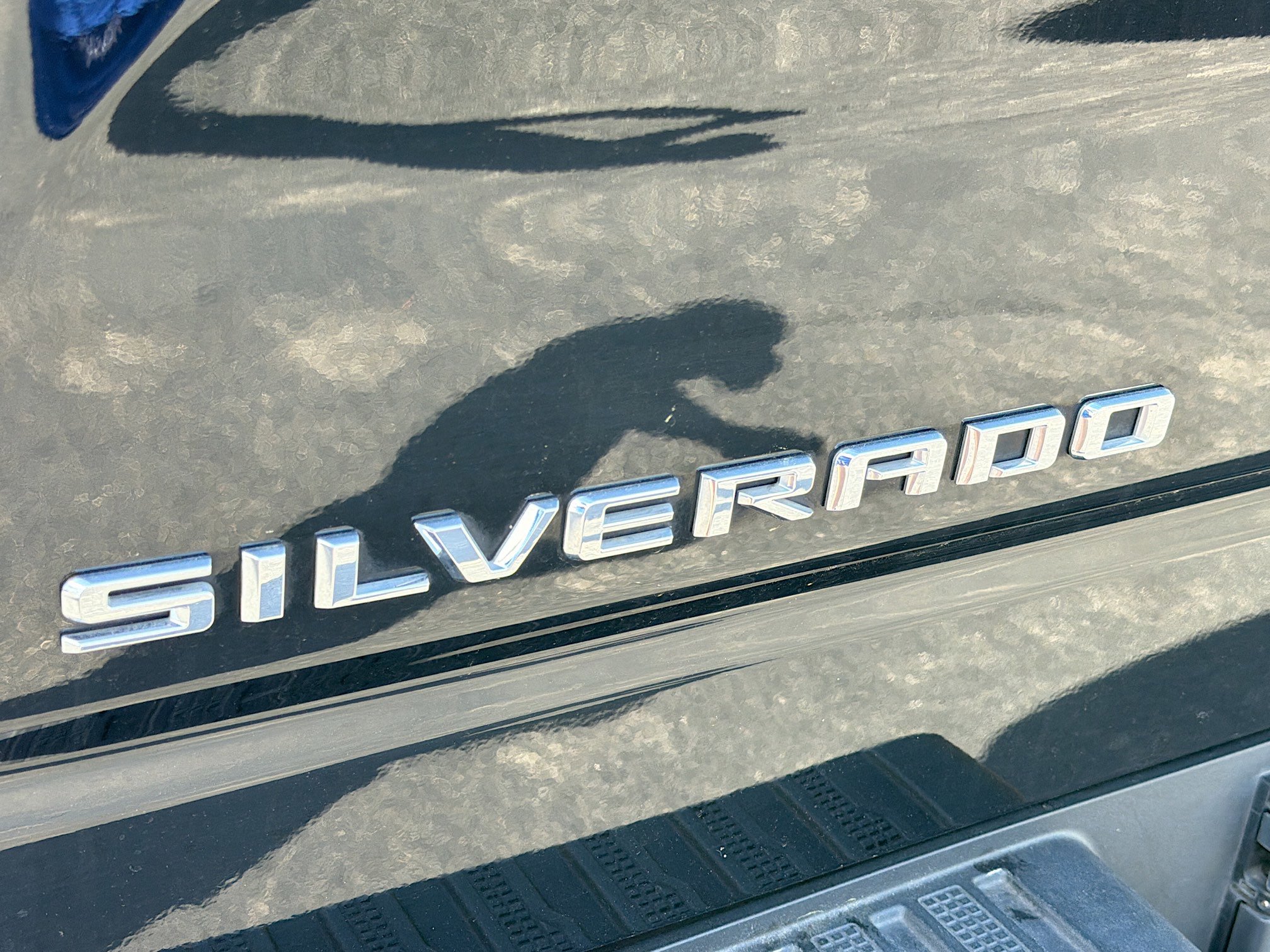 Used 2024 Chevrolet Silverado 1500 High Country image 11