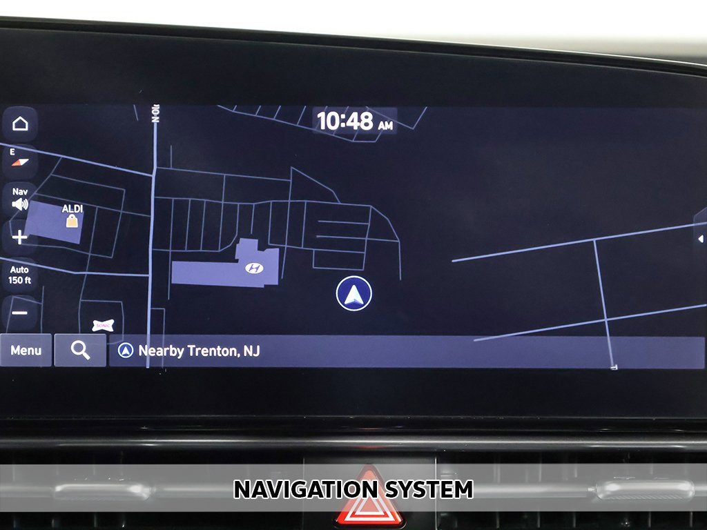 Used 2024 Hyundai Elantra SEL image 3