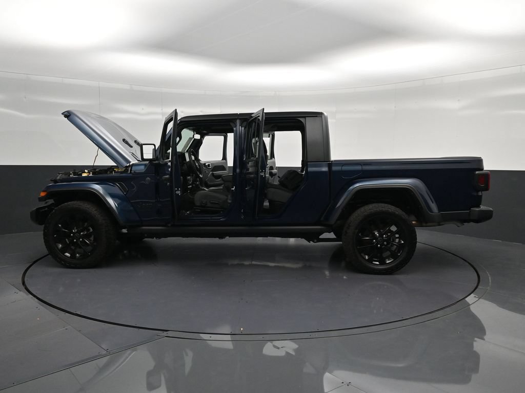 Used 2025 Jeep Gladiator Sport AWD/4WD image 37