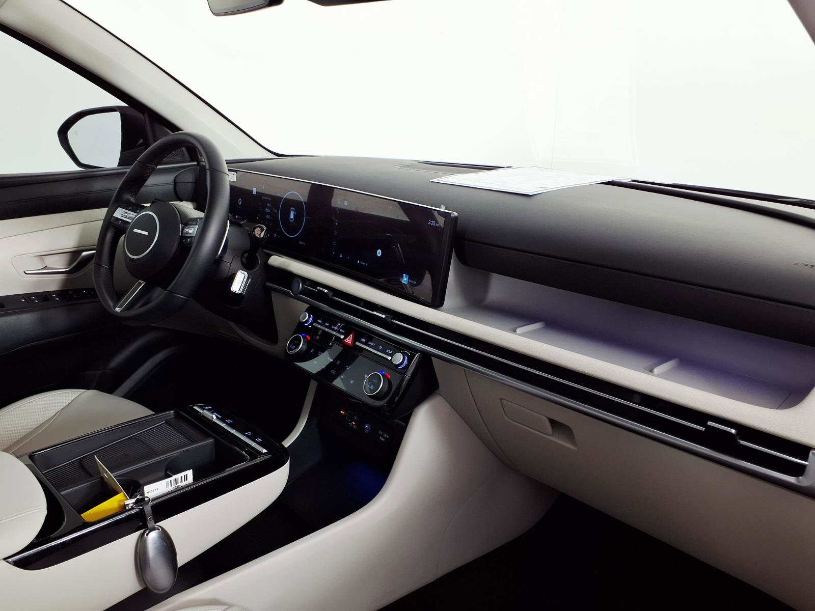 Certified 2025 Hyundai Tucson SEL AWD/4WD image 9