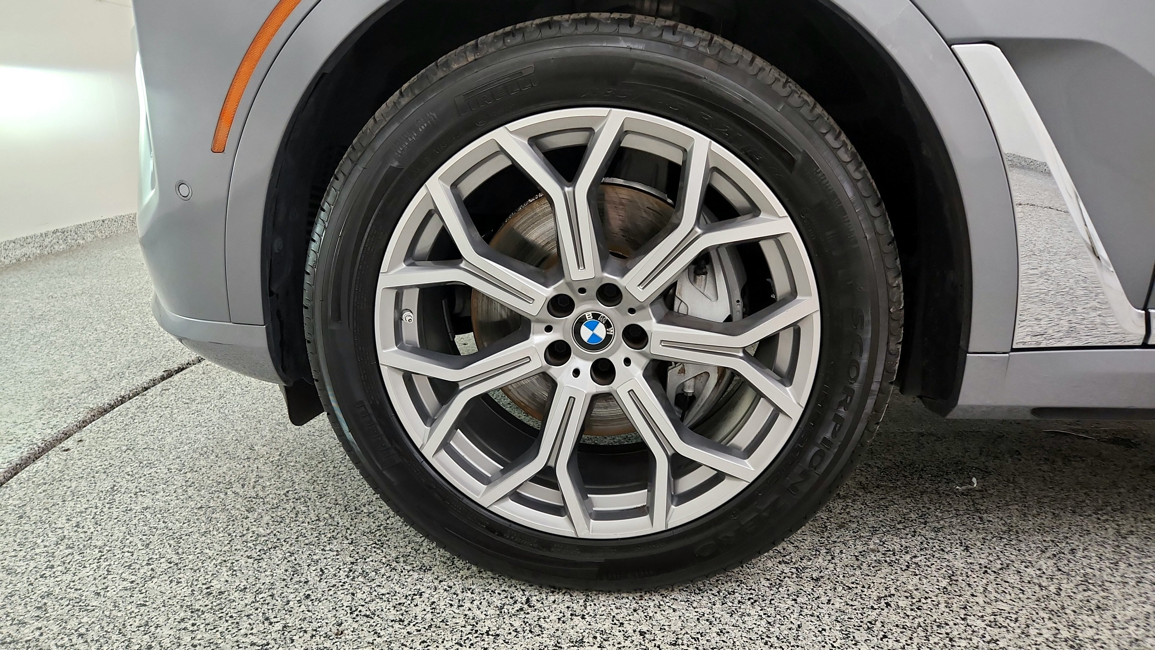 Used 2025 BMW X7 xDrive40i AWD/4WD image 42