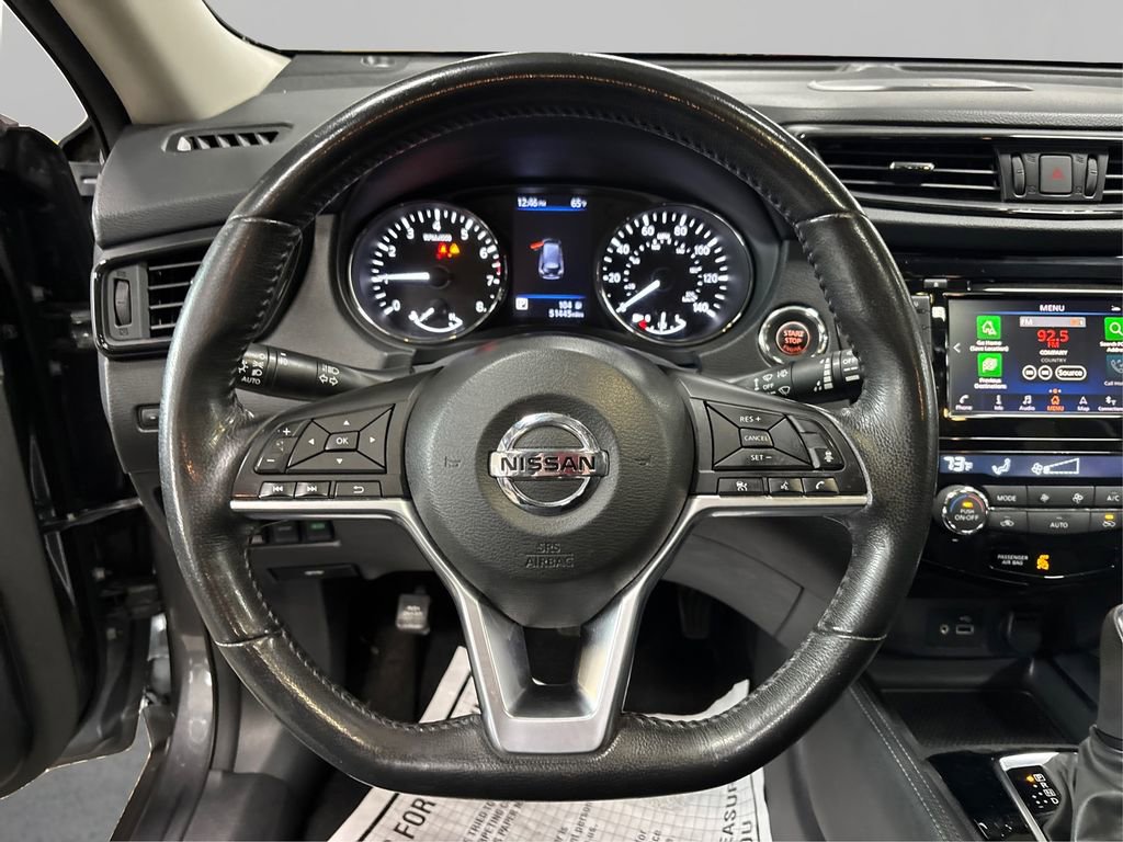 Used 2018 Nissan Rogue SL w/ Premium Package image 23