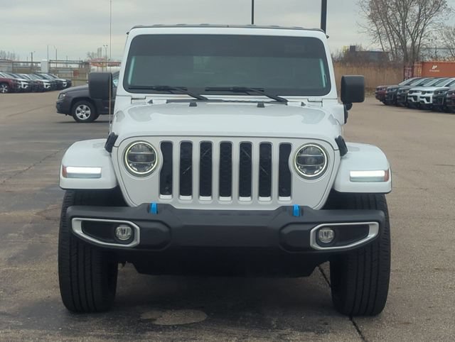 Used 2022 Jeep Wrangler Unlimited Sahara w/ Cold Weather Group AWD/4WD image 8