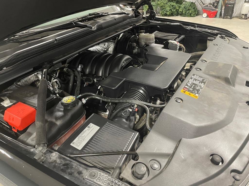 Used 2018 Chevrolet Suburban Premier image 41