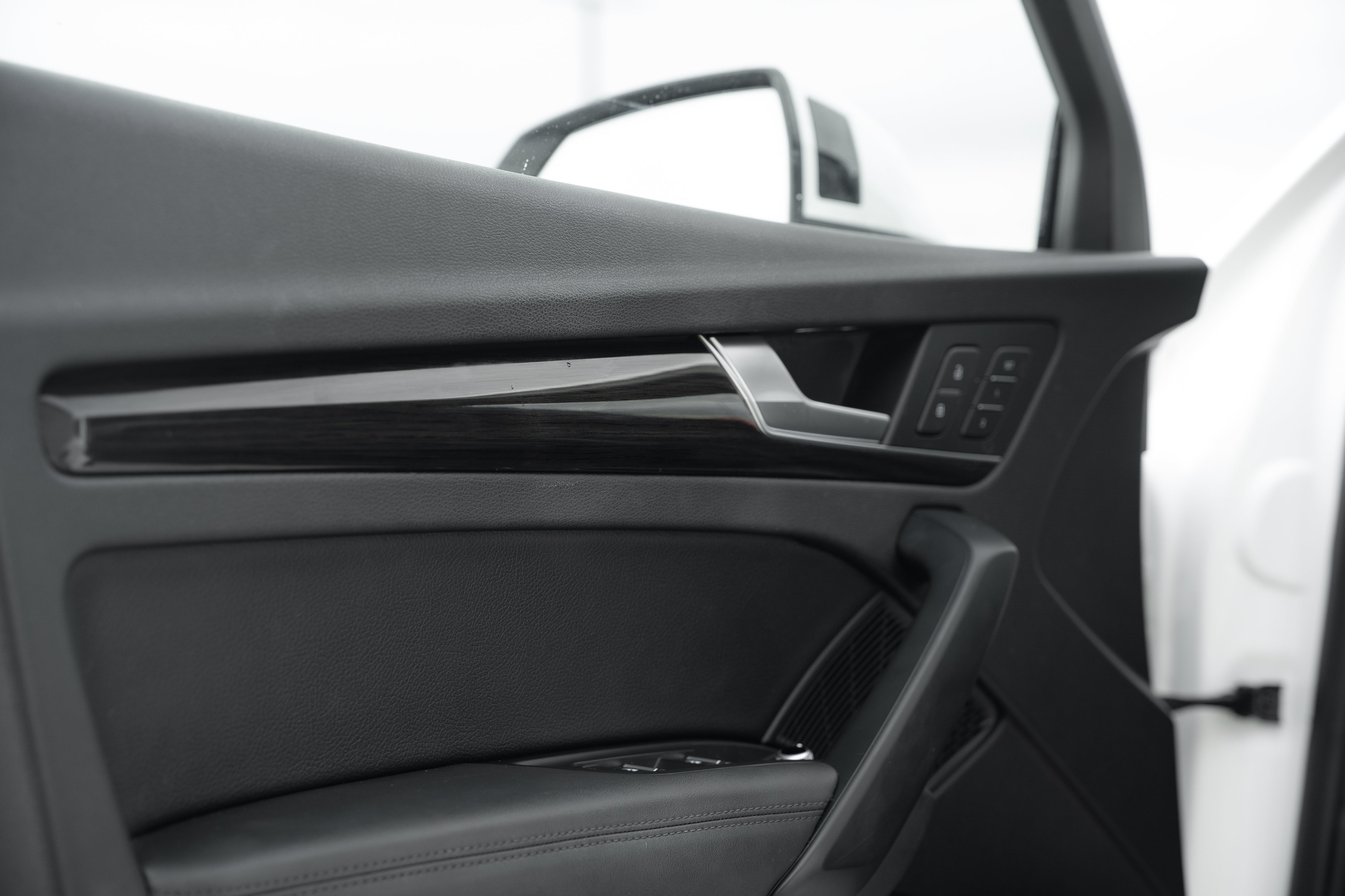 Used 2019 Audi Q5 Prestige w/ Prestige Package AWD/4WD image 20