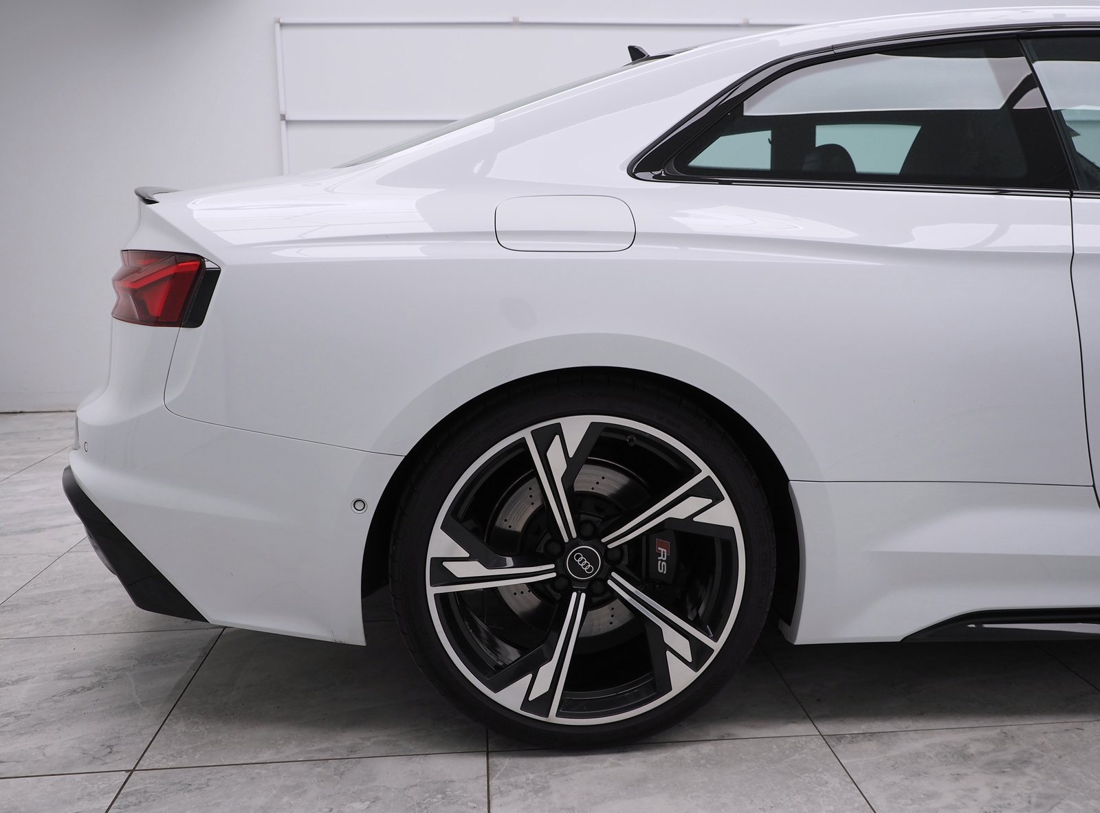 Used 2023 Audi RS 5 w/ RS Driver Assistance Package image 7