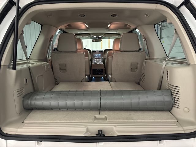 Used 2016 Lincoln Navigator Select AWD/4WD image 22