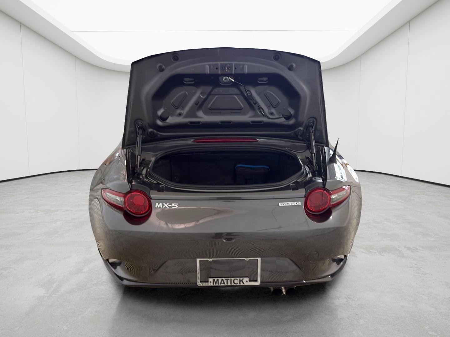 Used 2021 MAZDA MX-5 Miata Grand Touring RWD image 13