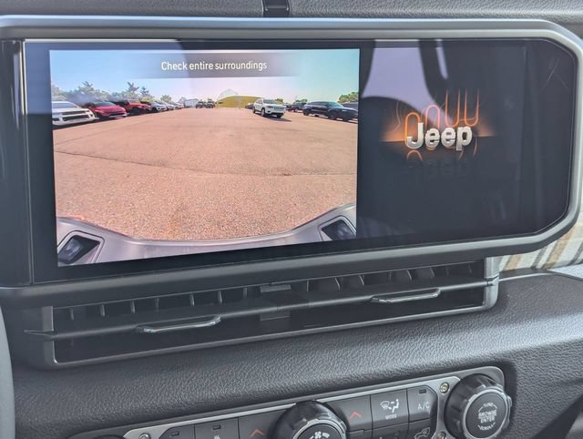 New 2026 Jeep Gladiator Sport AWD/4WD image 16