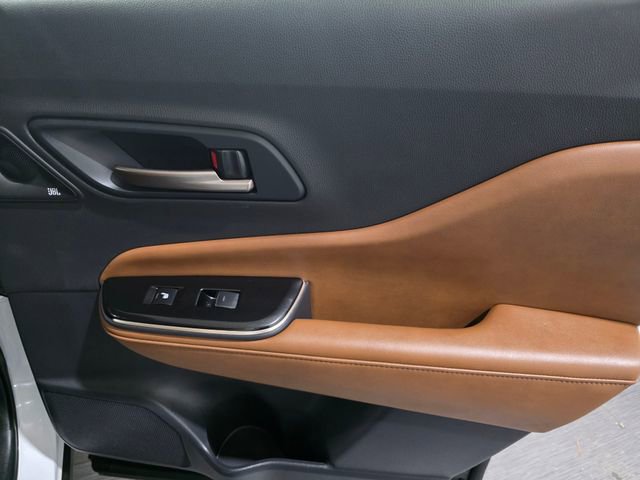 Used 2025 Toyota Crown Signia w/ Advanced Technology Package AWD/4WD image 12