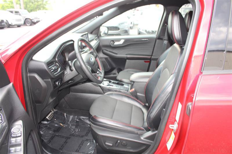Used 2023 Ford Escape ST-Line AWD/4WD image 9