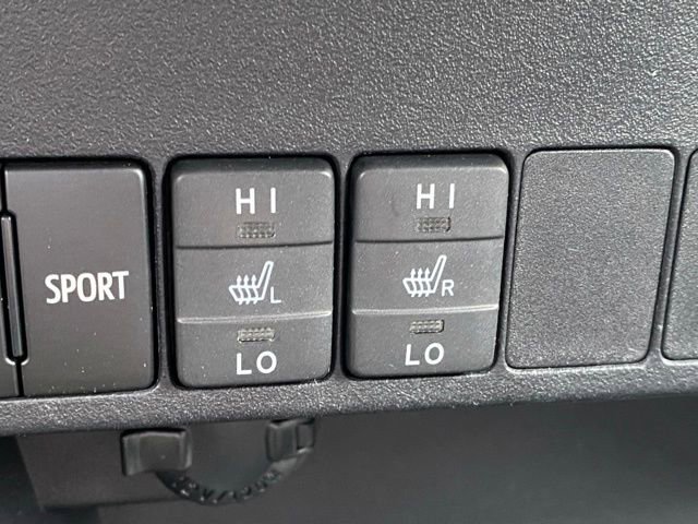 Used 2015 Toyota RAV4 Limited w/ Technology Package AWD/4WD image 18