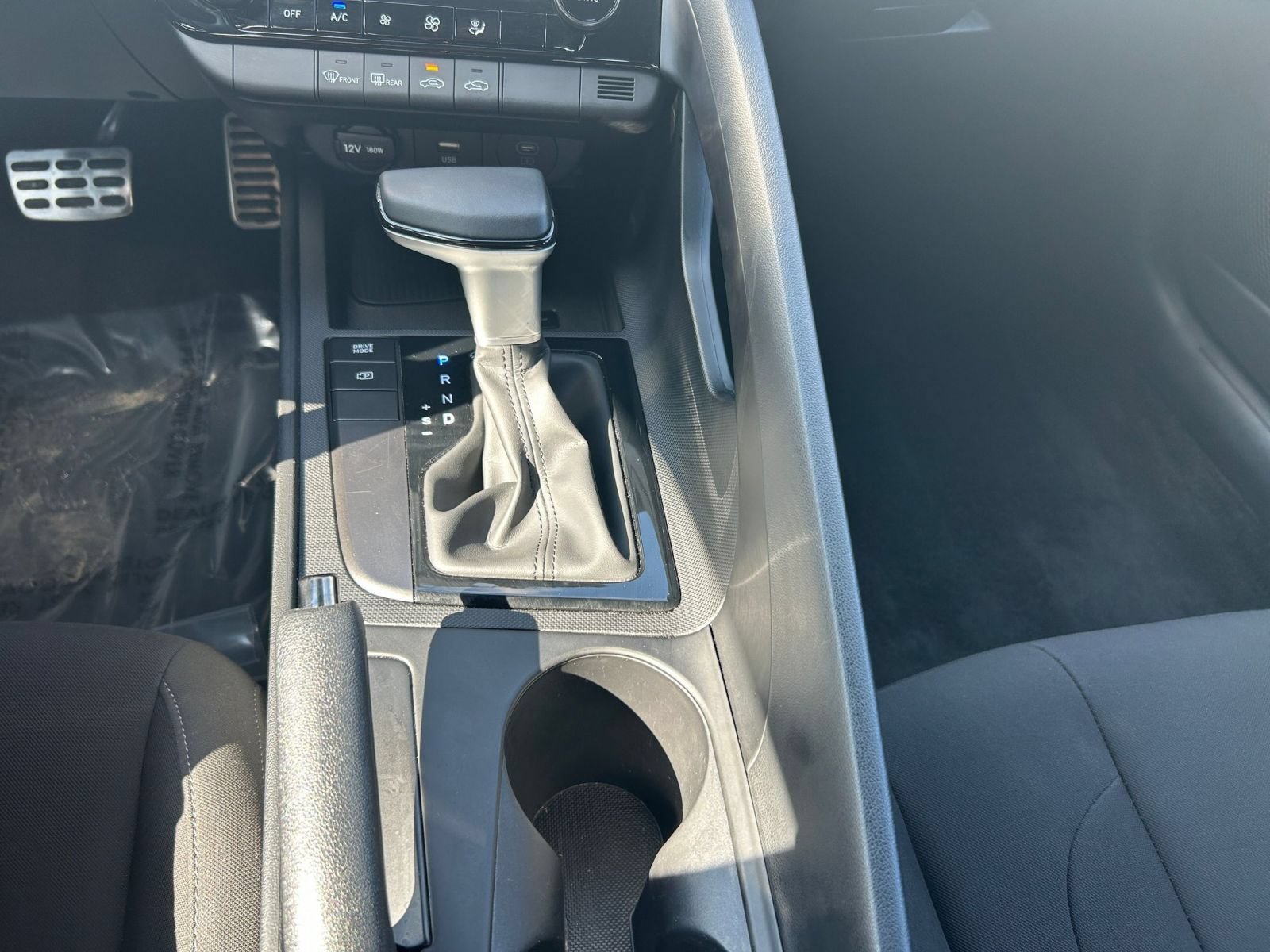 Used 2026 Hyundai Elantra Sport FWD image 35