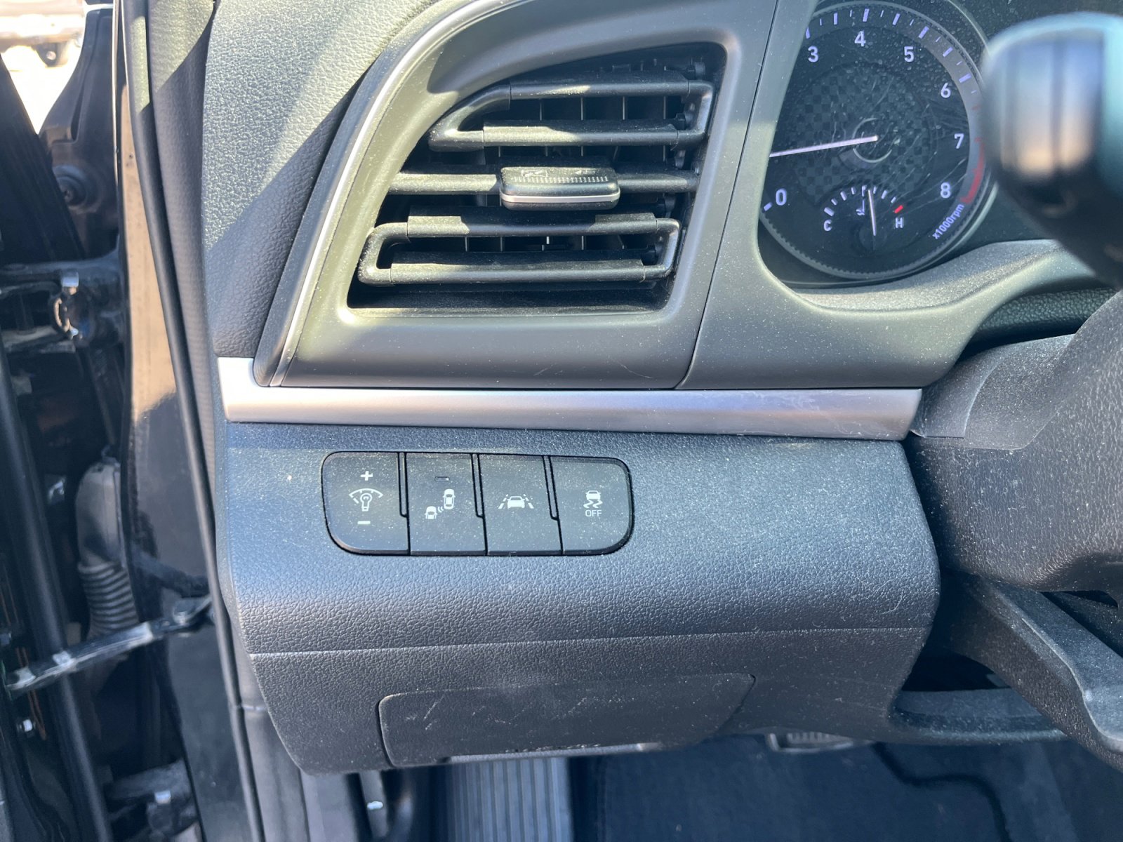 Used 2019 Hyundai Elantra SEL w/ Cargo Package image 33