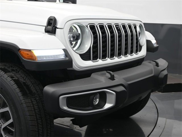New 2026 Jeep Wrangler Sahara image 32