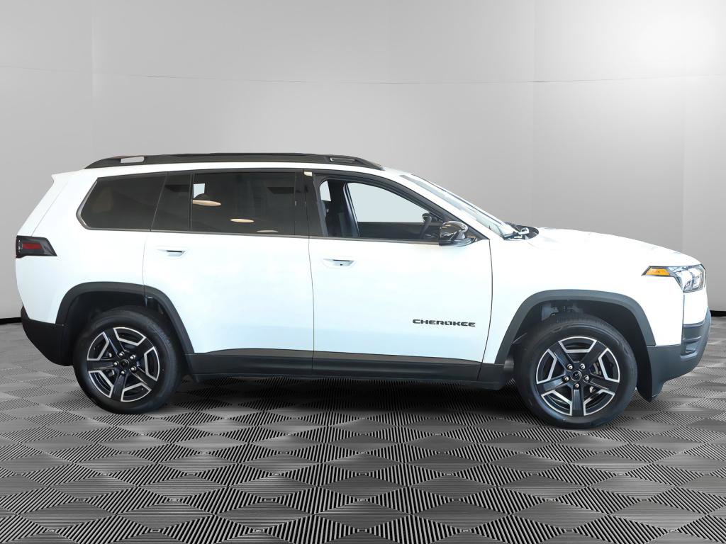 New 2026 Jeep Cherokee Limited image 8