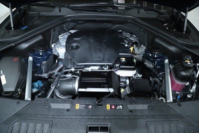 Used 2025 Genesis GV80 2.5T Standard image 36