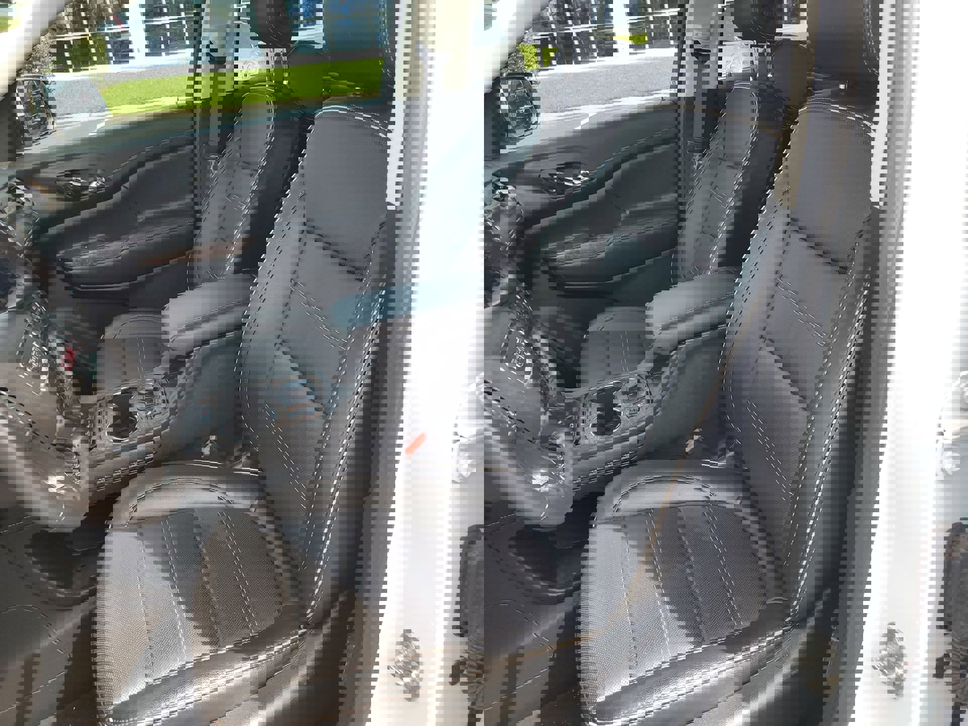 Used 2021 GMC Acadia Denali w/ Denali Technology Package image 69