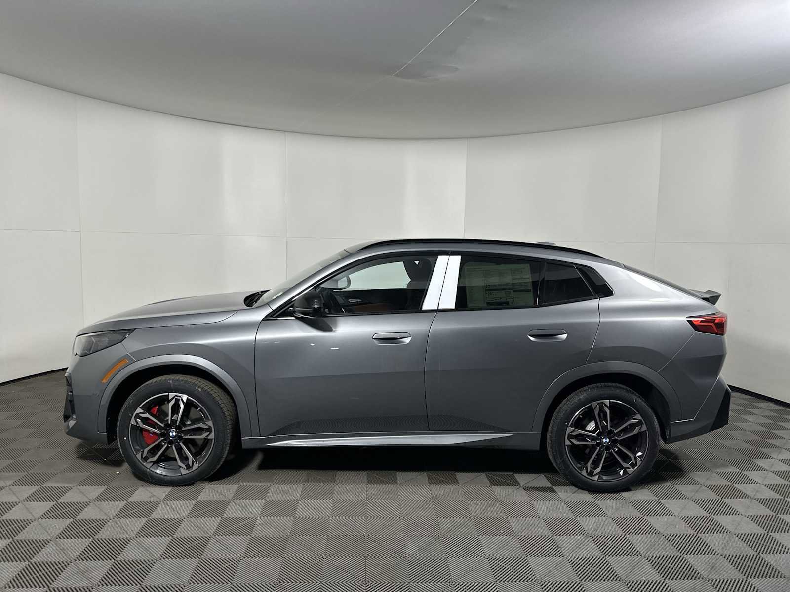 New 2026 BMW X2 xDrive28i w/ Technology Package image 4