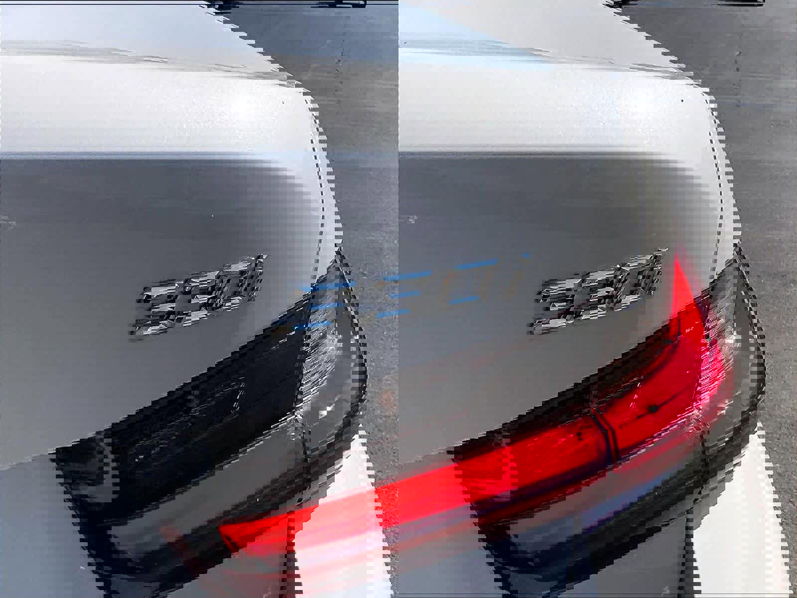 Used 2024 BMW 330i xDrive 330i xDrive w/ Premium Package image 11