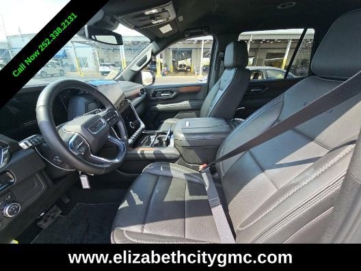 Used 2025 GMC Yukon Denali AWD/4WD image 4