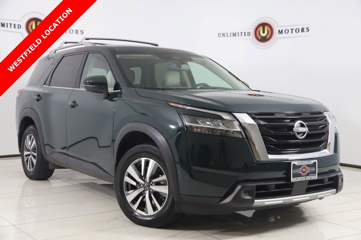 Used 2022 Nissan Pathfinder SL AWD/4WD image 1