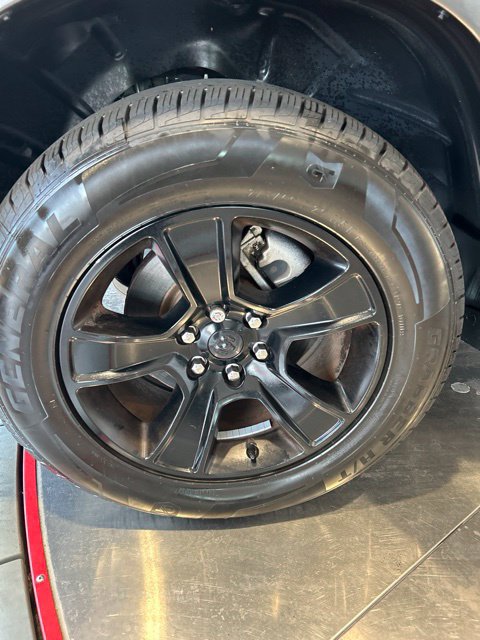 Used 2020 RAM 1500 Big Horn AWD/4WD image 4