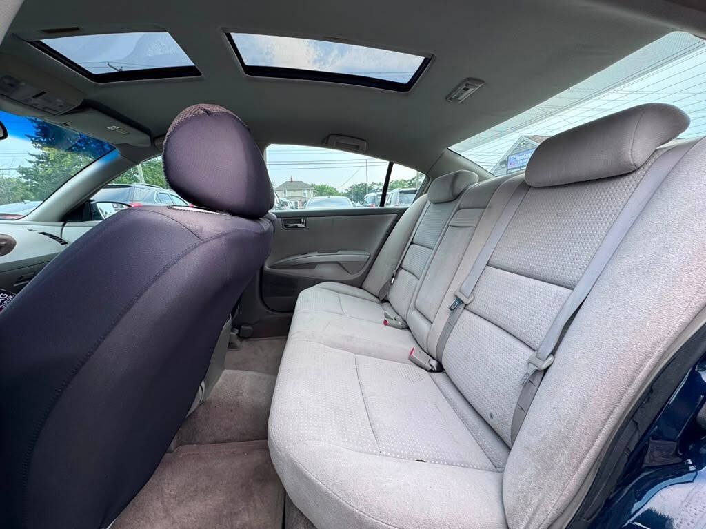 Used 2005 Nissan Maxima 3.5 SE FWD image 12