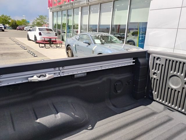Used 2025 Nissan Frontier PRO-4X w/ Pro Premium Package AWD/4WD image 9