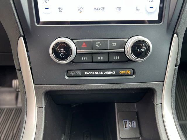 Used 2023 Ford Edge SEL w/ Convenience Package image 31
