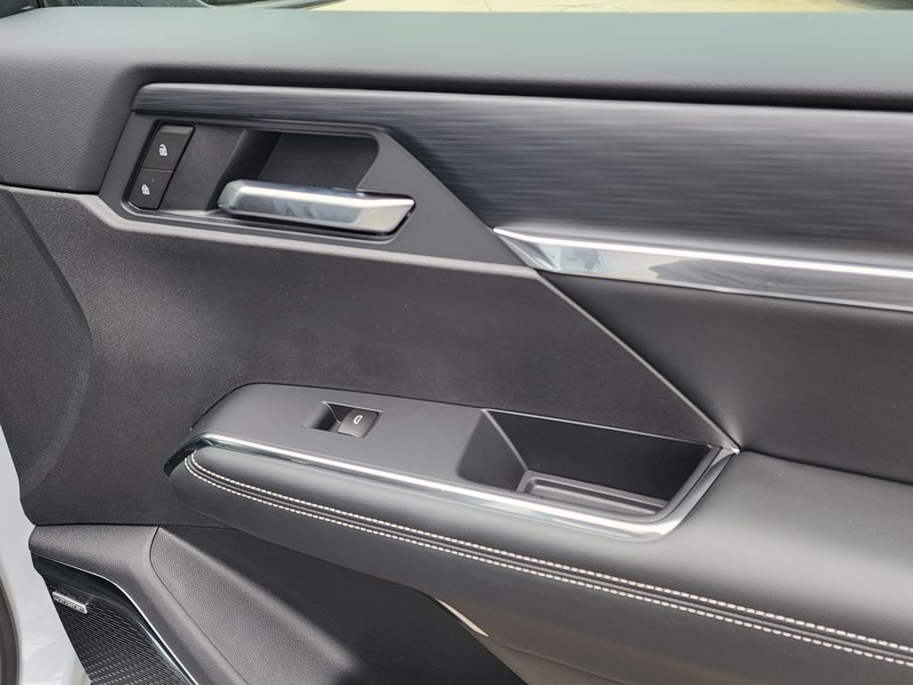 New 2026 GMC Acadia Elevation w/ Black Edition image 39