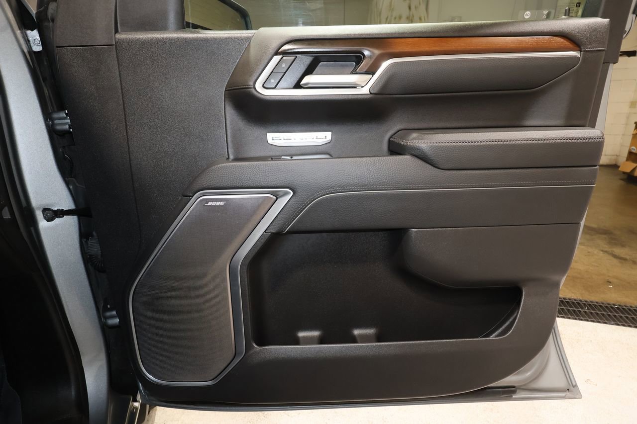 Used 2025 GMC Sierra 1500 Denali AWD/4WD image 22