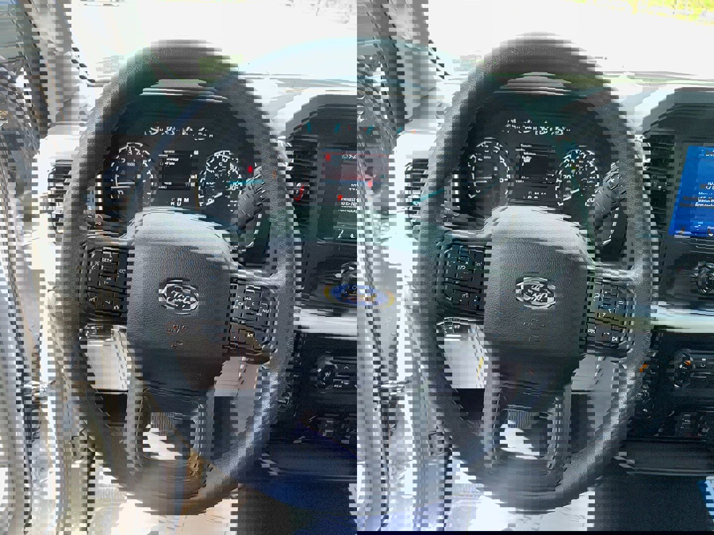 Used 2023 Ford F150 XLT image 13