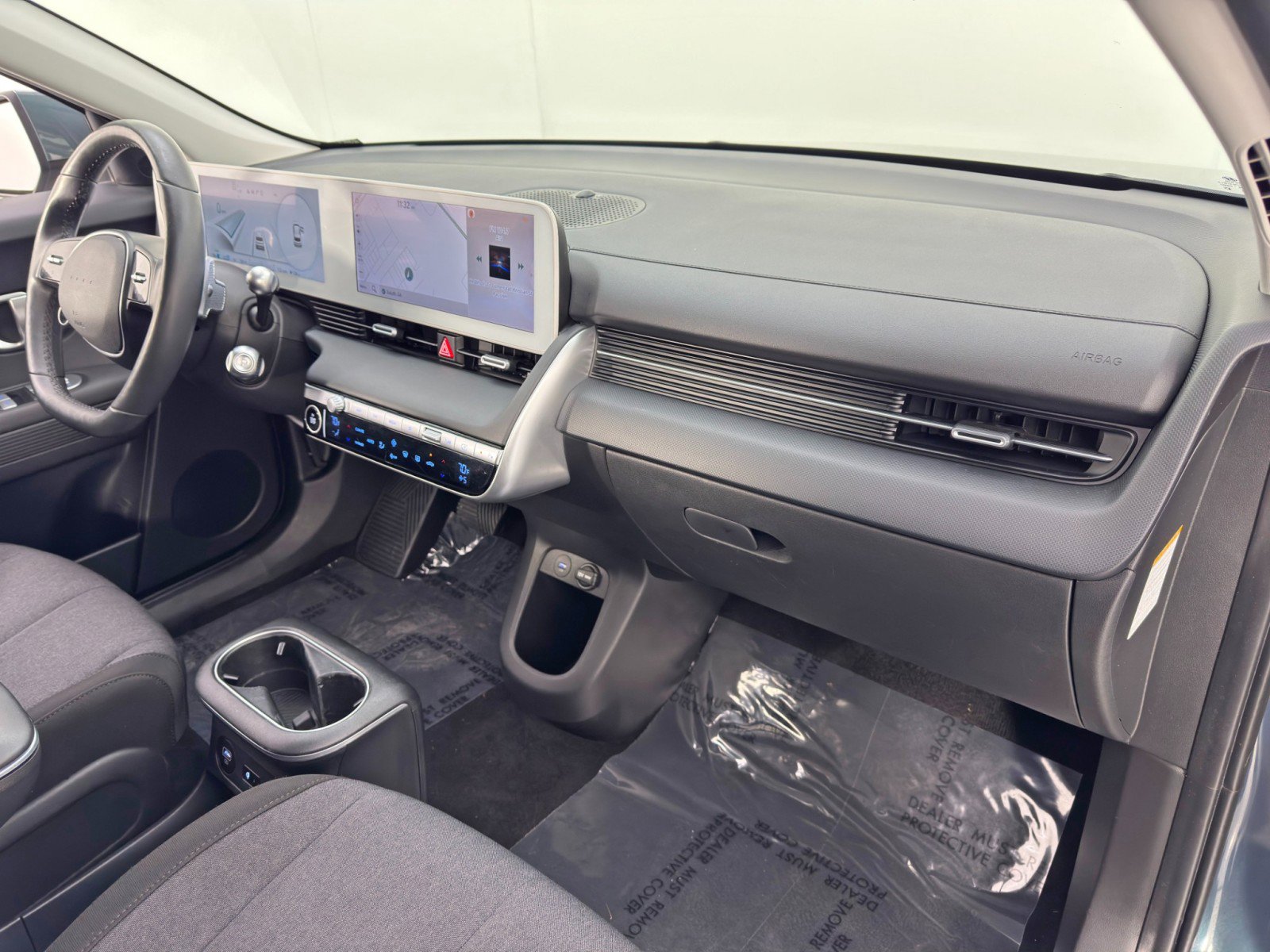 Used 2024 Hyundai Ioniq 5 SEL image 13