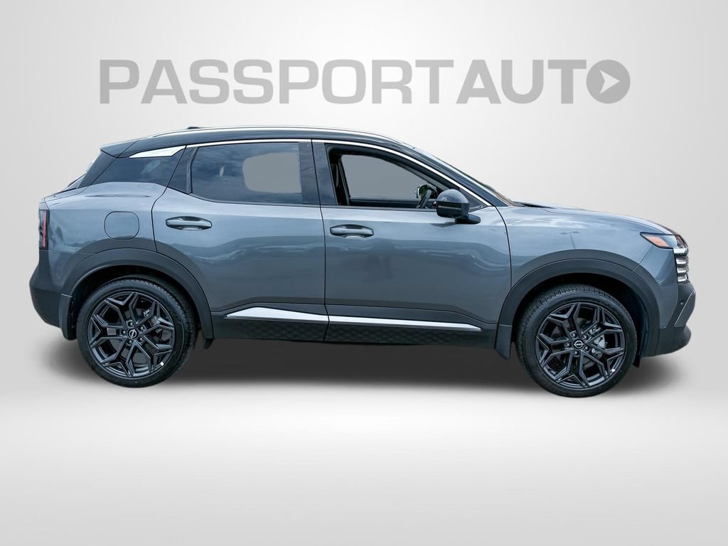 Certified 2025 Nissan Kicks SR w/ SR Premium Package AWD/4WD image 12