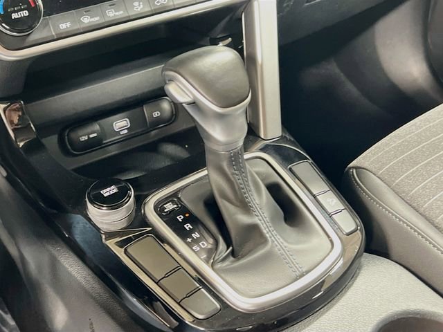 Certified 2023 Kia Seltos S w/ Navigation Package FWD image 17
