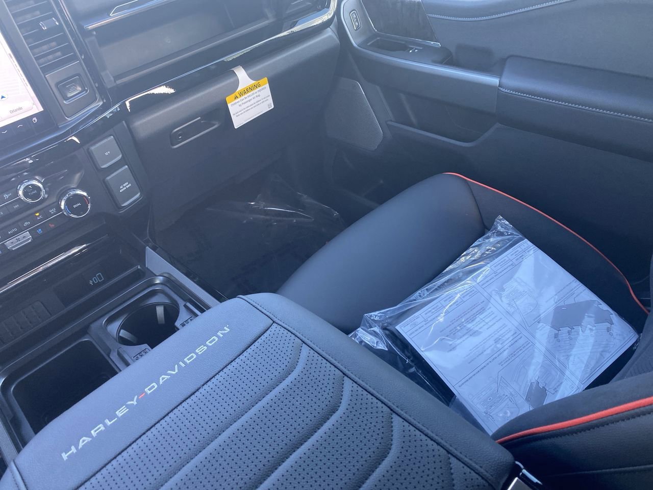 New 2026 Ford F250 Lariat w/ Black Appearance Package image 14