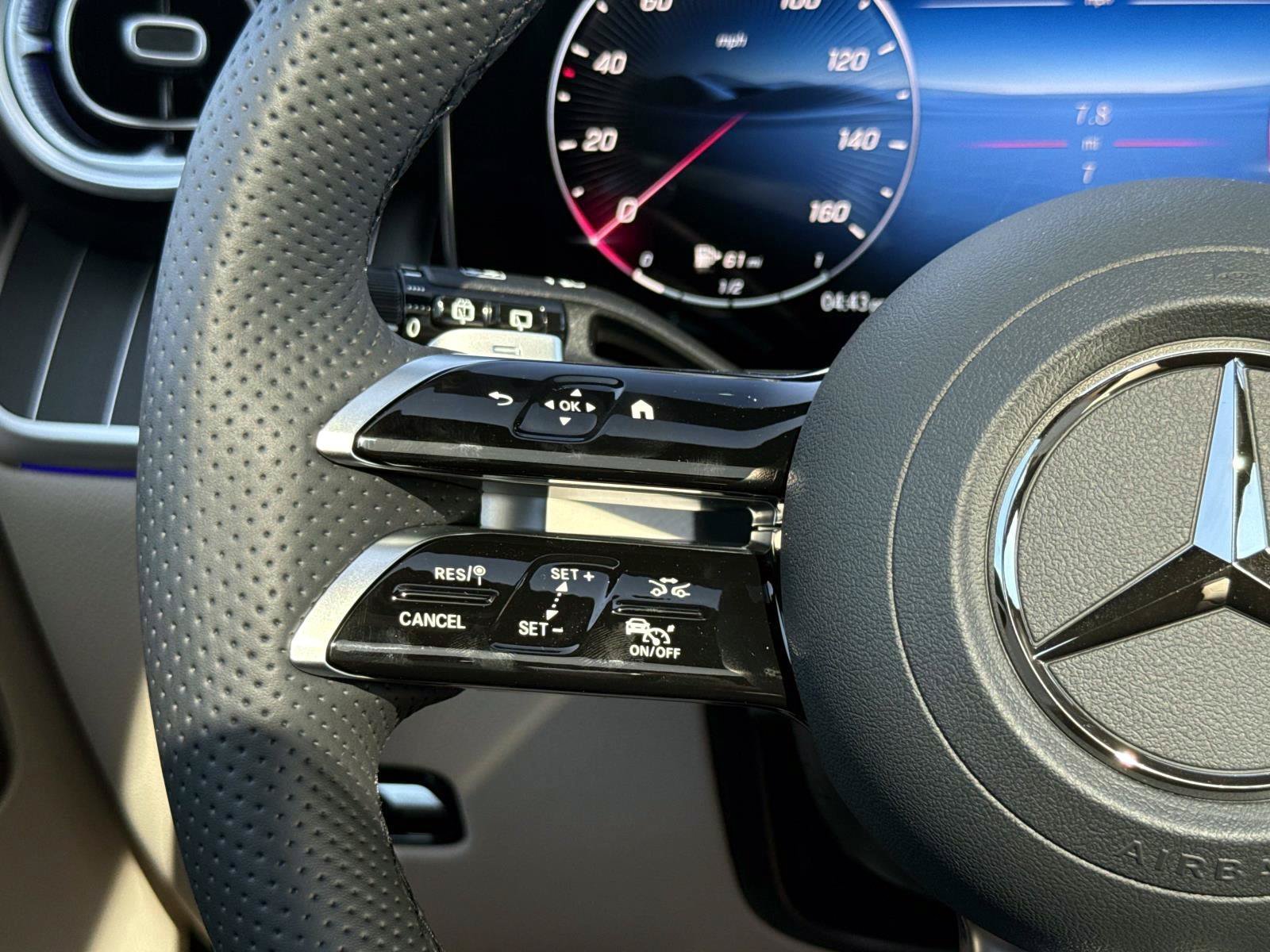 New 2027 Mercedes-Benz GLC 300 image 30