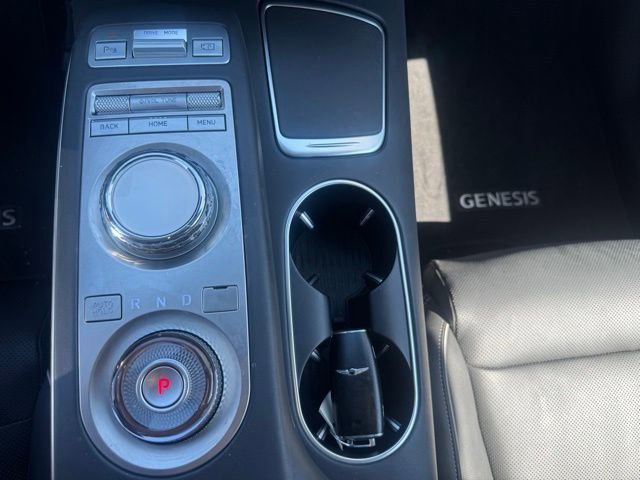 Used 2024 Genesis GV70 2.5T w/ Advanced Package AWD/4WD image 11