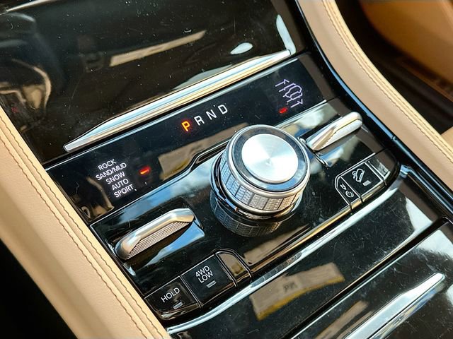 Used 2024 Jeep Grand Cherokee L Summit image 17