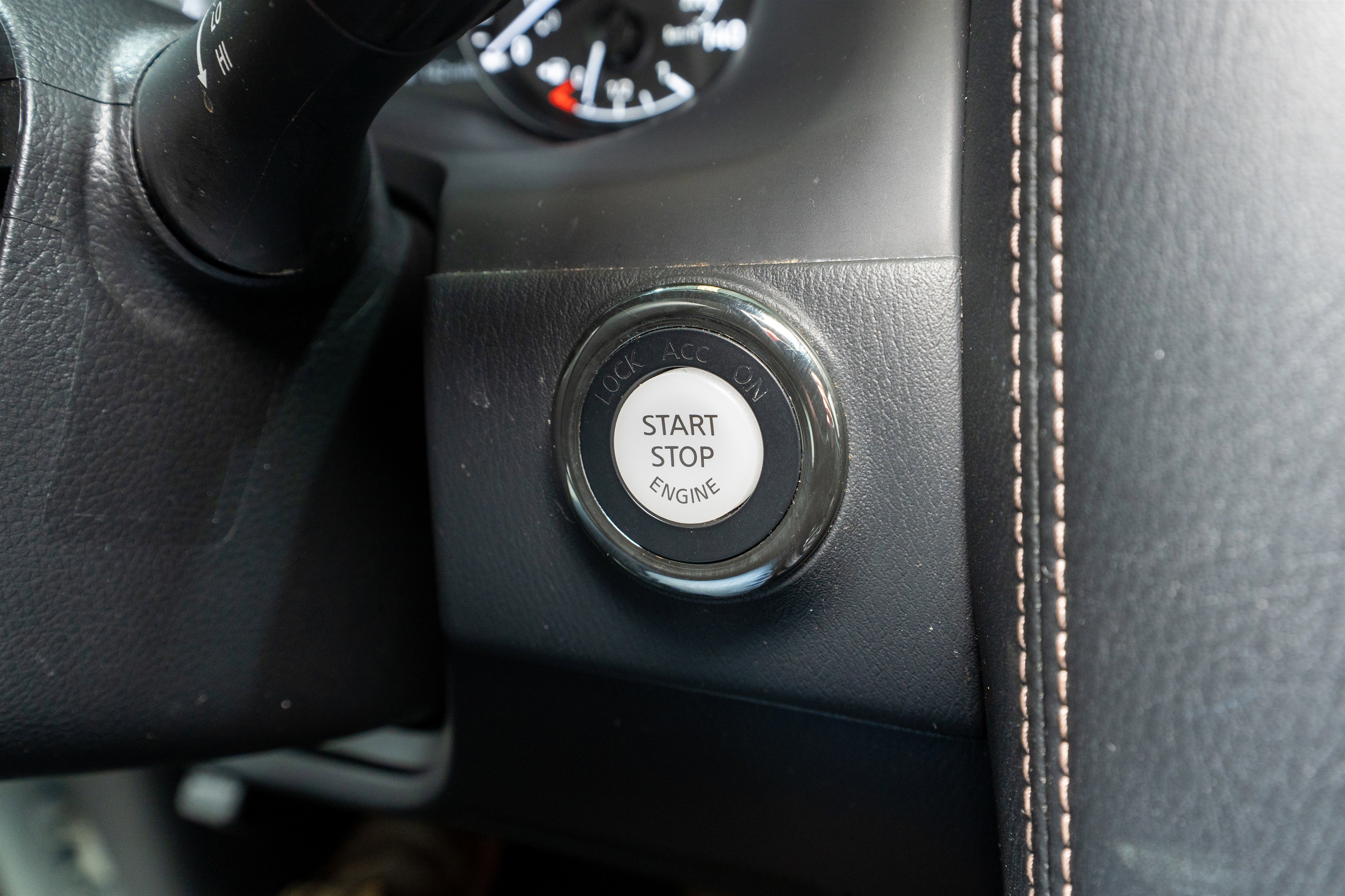 Used 2023 Nissan Armada Platinum w/ Captain's Chairs Package image 27