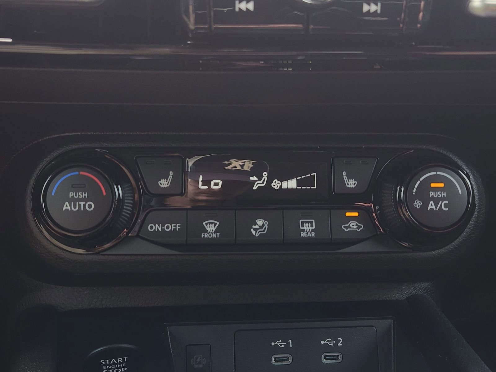 New 2026 Nissan Kicks SV image 18