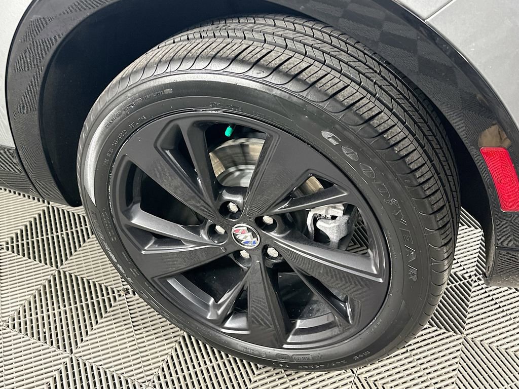 Used 2023 Buick Envision Preferred w/ Sport Touring Package image 36