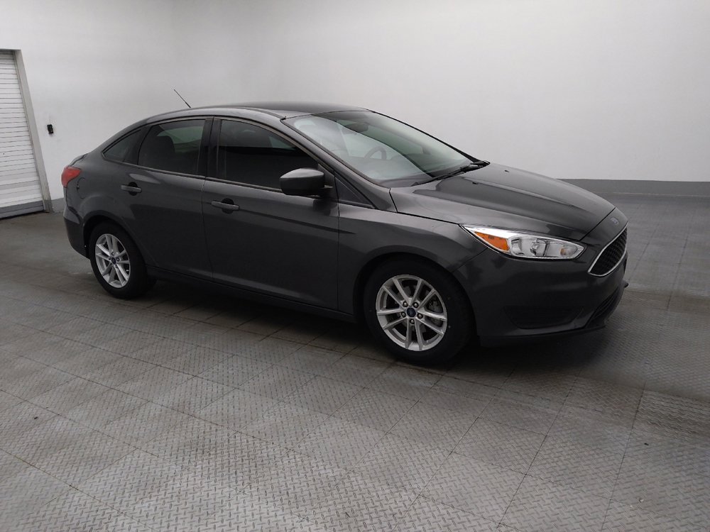 Used 2018 Ford Focus SE FWD image 11
