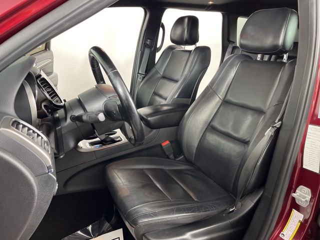 Used 2020 Jeep Grand Cherokee Limited AWD/4WD image 19