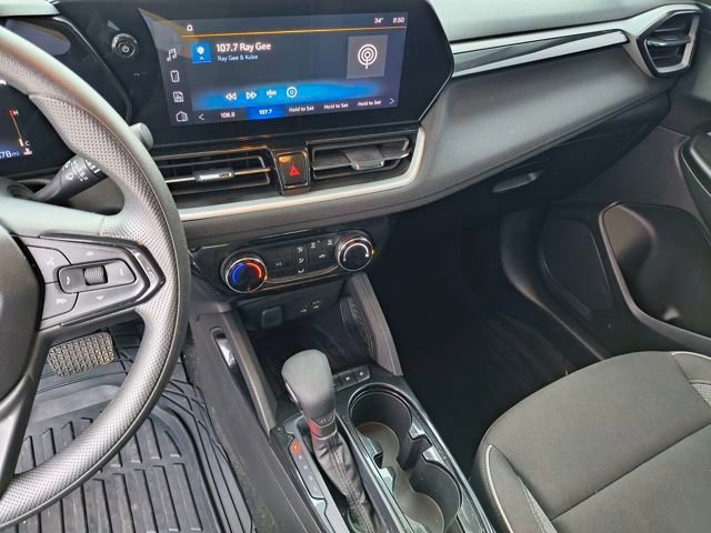 Used 2024 Chevrolet TrailBlazer LT image 22