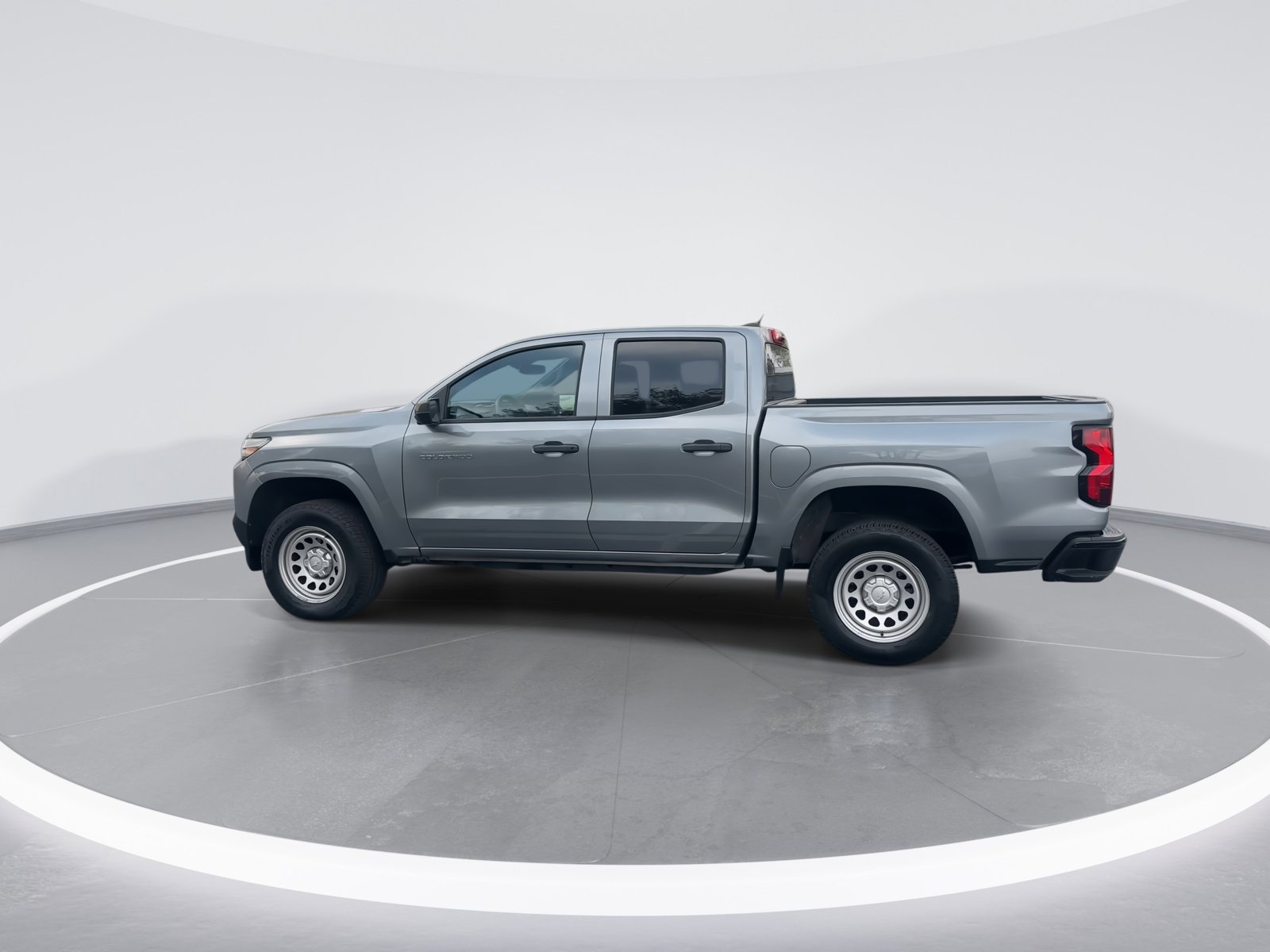 Used 2023 Chevrolet Colorado W/T image 6