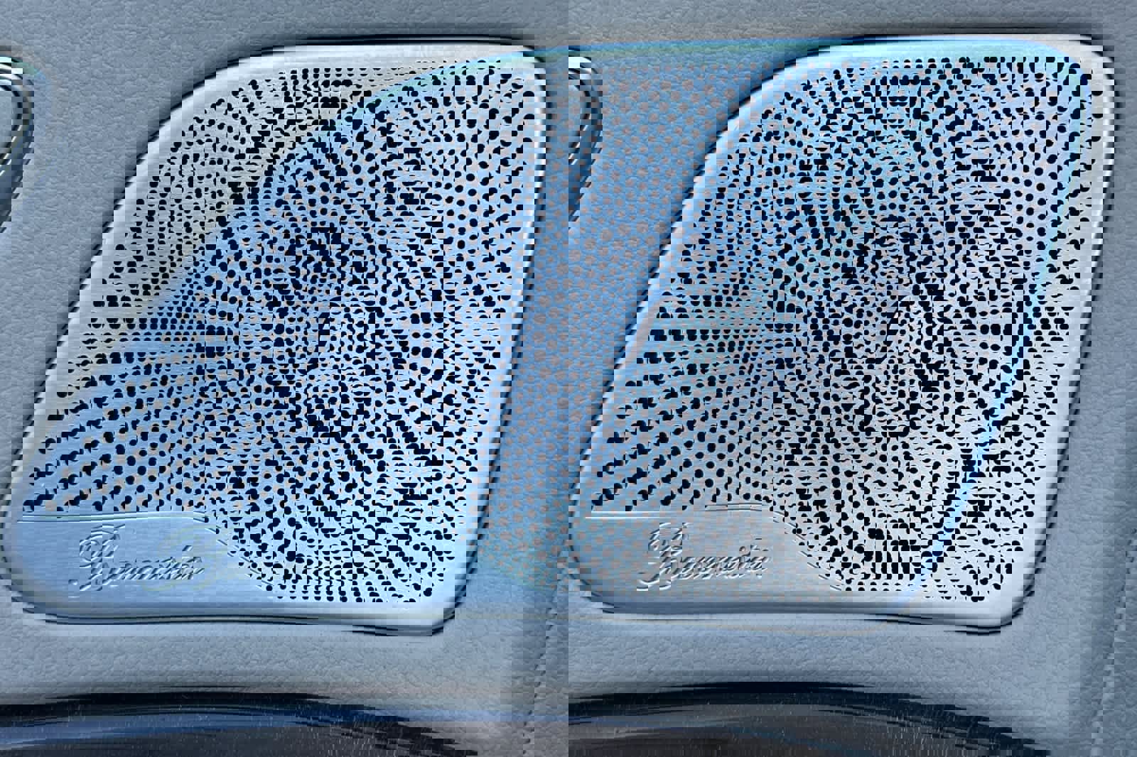 Used 2018 Mercedes-Benz S 560 Sedan image 19