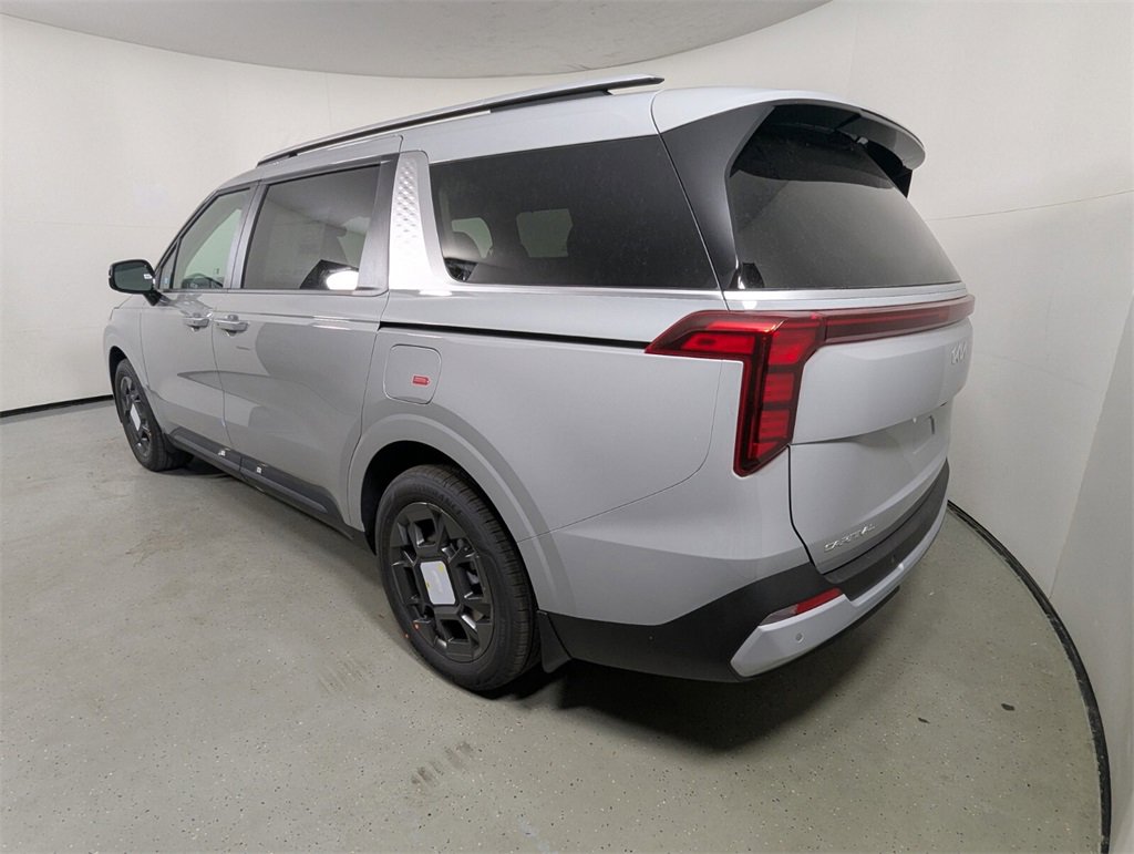 New 2025 Kia Carnival EX image 5